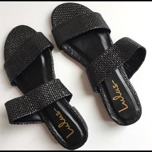 Lulus slide in sandals